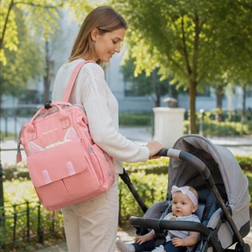 Sac a dos a langer rose maman et bebe au parc